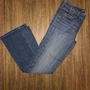 American Eagle vintage favorite jeans. Gently used.